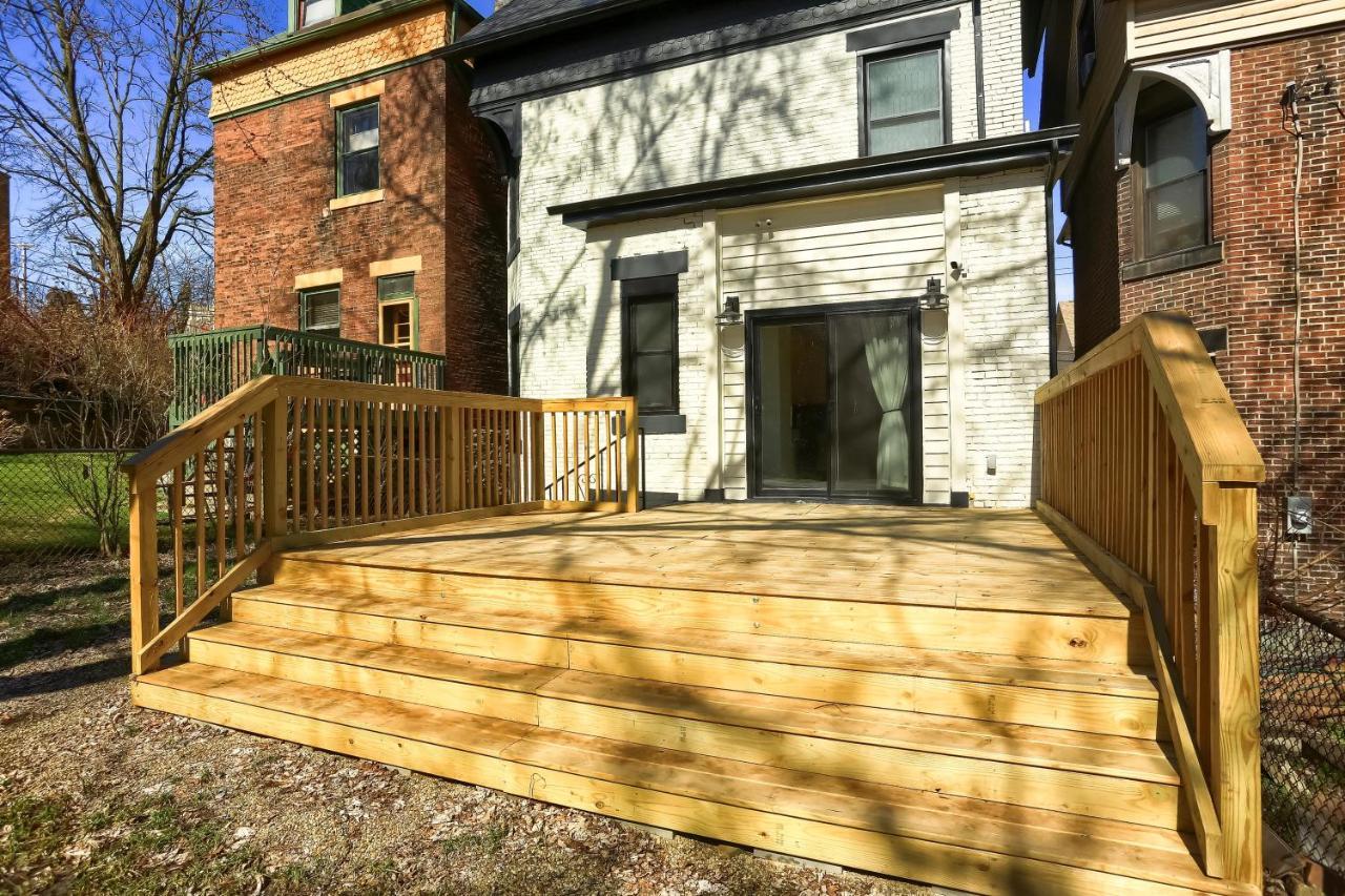 Newly Renovated Victorian Gem Perfect Space For Family Vacations! Pittsburgh Exterior foto